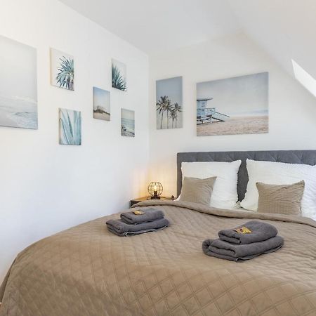 FREE LIVING - Buddha Design, Natur, Parkplatz, Washer Wolfsburg Exterior foto